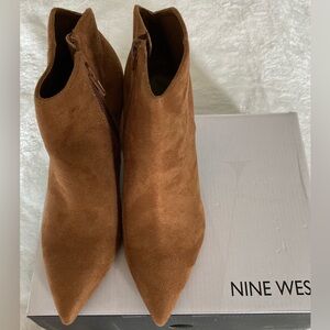 Nine West booties 5 1/2